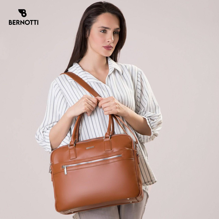 عکس کیف اداری برند برنوتی قهوه ای مدل BERNOTTI TB-6422