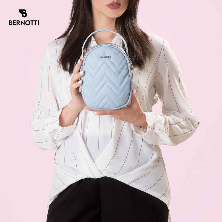 عکس کیف رودوشی دستی برند برنوتی ابی مدل BERNOTTI TB-6428