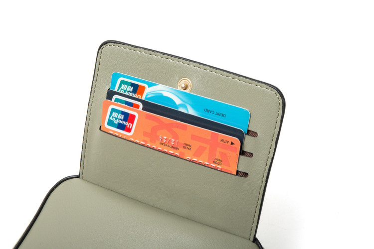 کیف رودوشی زنانه برند پرتیز داخل کیف مدل PRETTYZYS X073