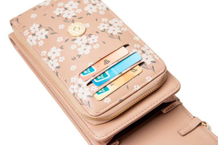 کیف رودوشی زنانه برند پرتیز جاکارتی مدل PRETTYZYS L150