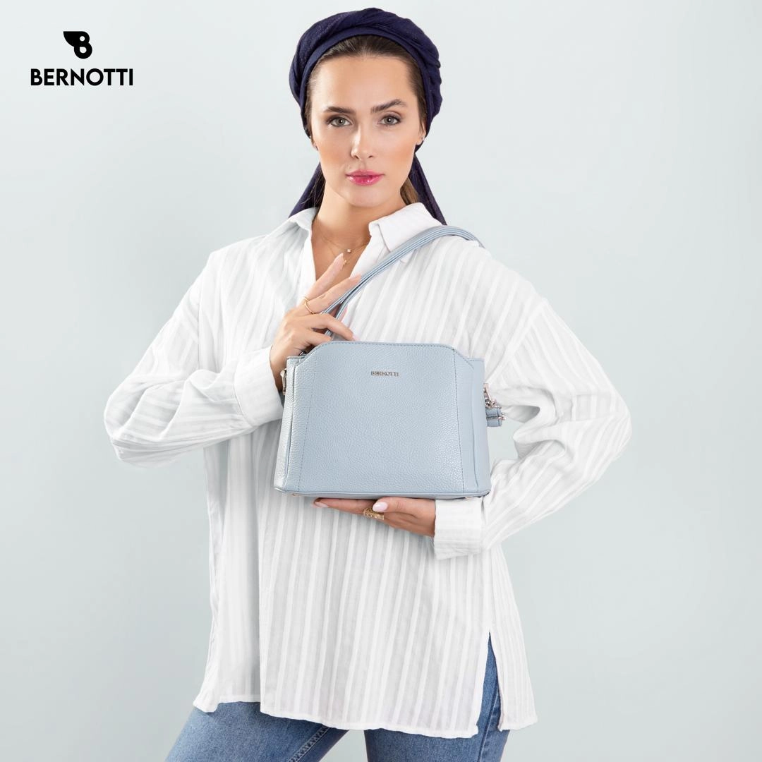 عکس کیف رودوشی برند برنوتی ابی مدل BERNOTTI TB-7102