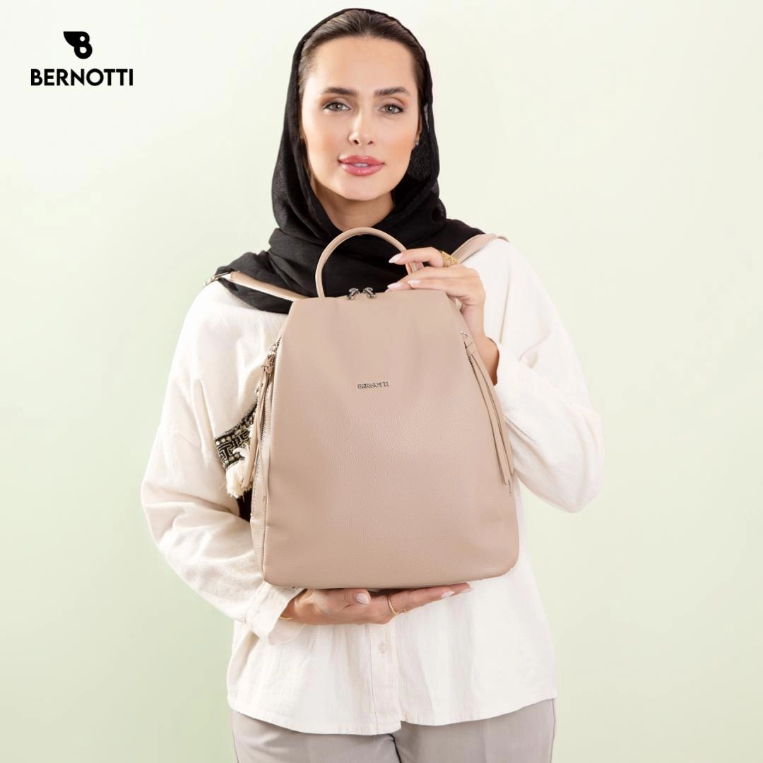 عکس کوله پشتی برند برنوتی کرم مدل BERNOTTI TB-7112