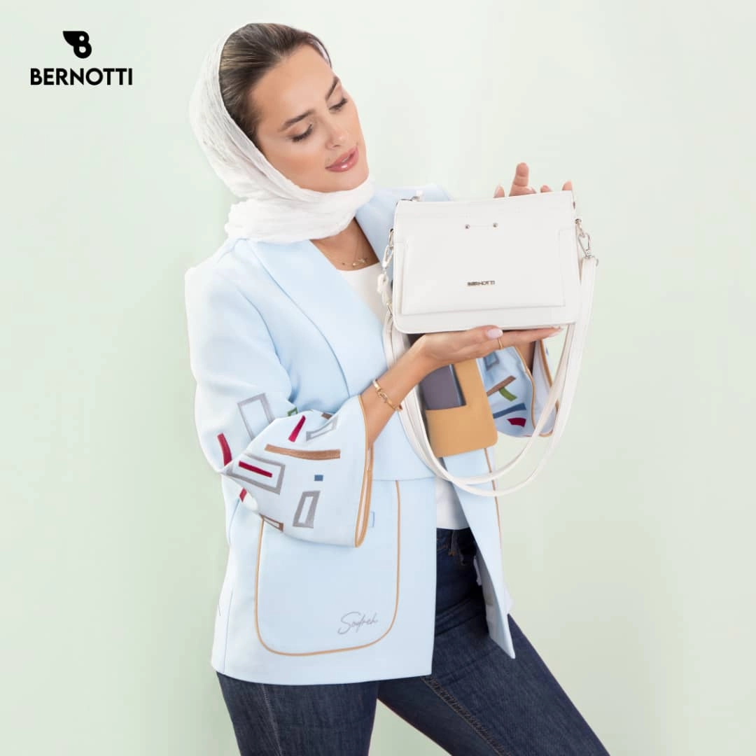 عکس کیف رودوشی برند برنوتی سفید مدل BERNOTTI TB-7116