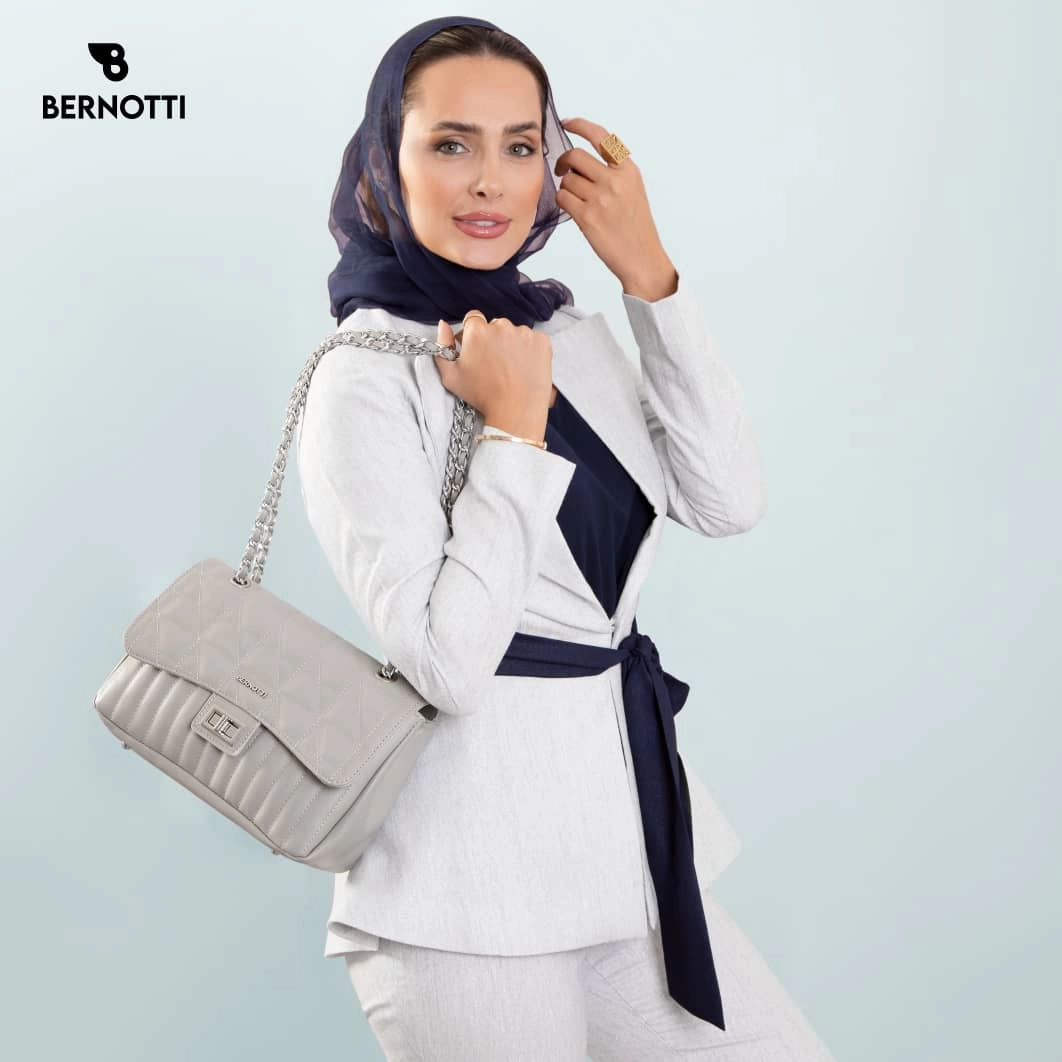 عکس کیف دستی/ رودوشی برند برنوتی طوسی مدل BERNOTTI TB-7122
