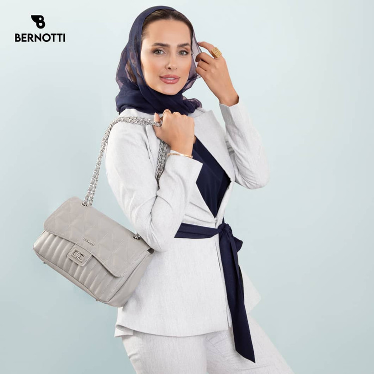 عکس کیف دستی/ رودوشی برند برنوتی طوسی مدل BERNOTTI TB-7122