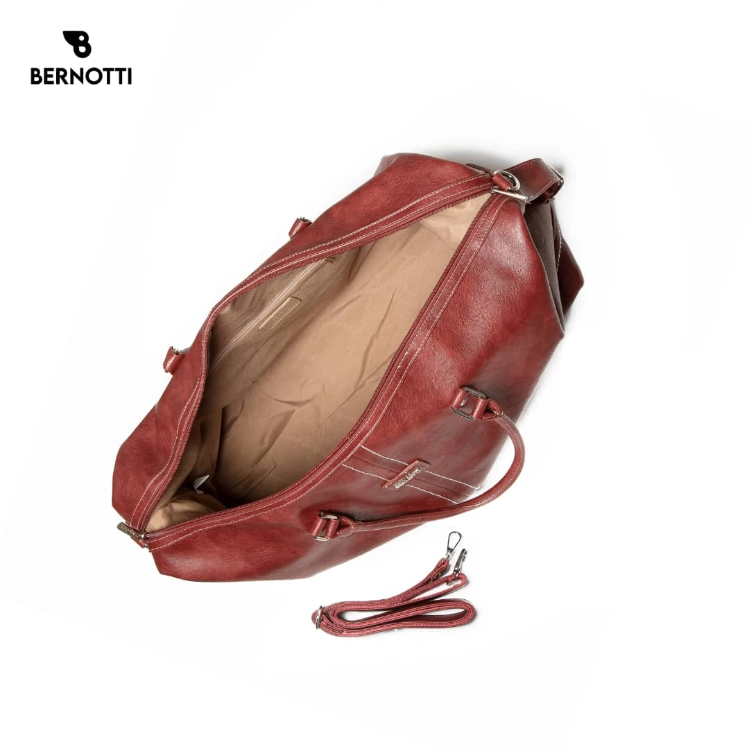 داخل ساک سفری بزرگ برند برنوتی مدل BERNOTTI TB-7124