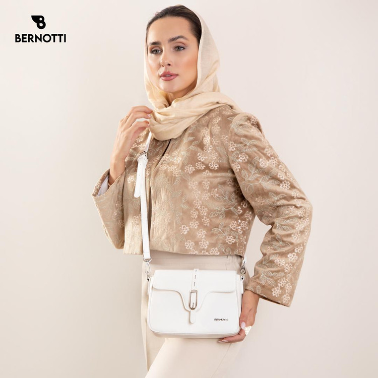 عکس کیف رودوشی برند برنوتی سفید مدل BERNOTTI TB-7126