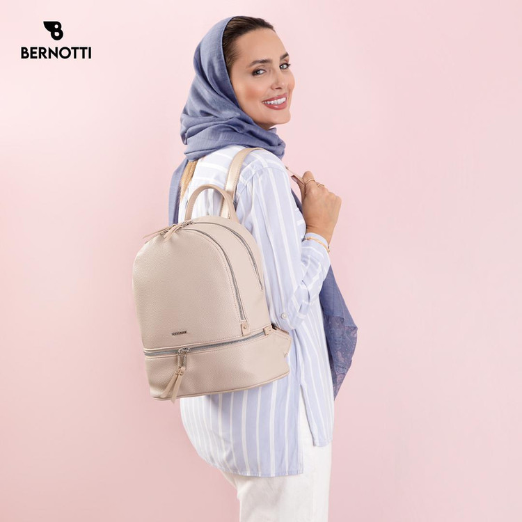 عکس کوله پشتی برند برنوتی کرم مدل BERNOTTI TB-7134